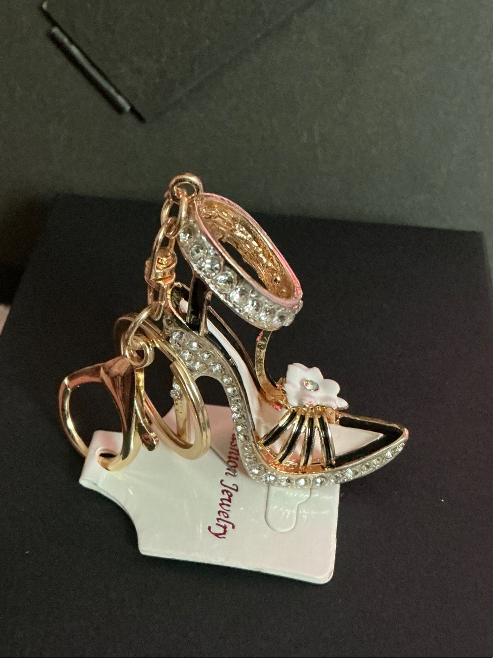 Fashion Jewelry Gold and White Crystal High Heel Keychain Charm